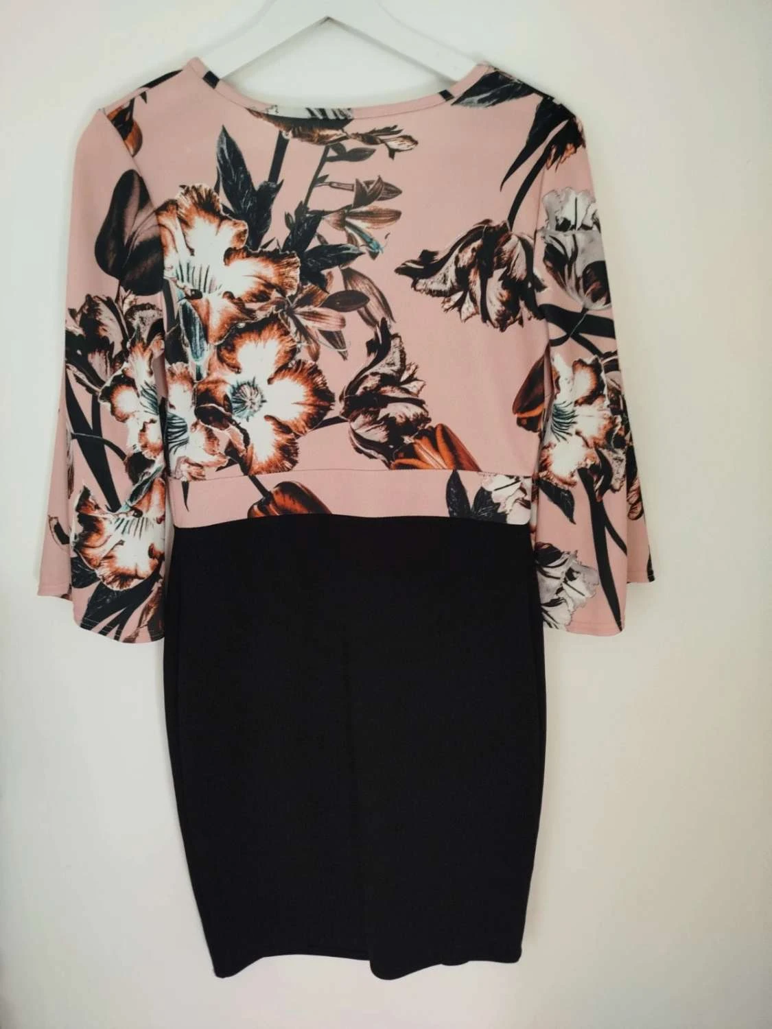 💢Vestido ajustado floral rosa y negro mangas 3/4 Mujer talla M / 38 – photo 7